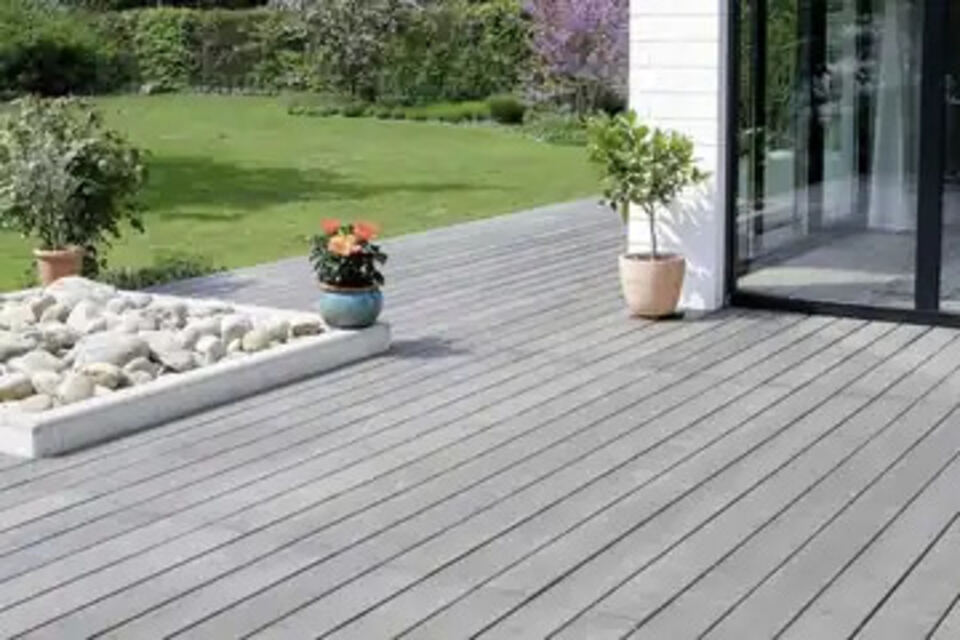 Holzterrasse – Detailansicht